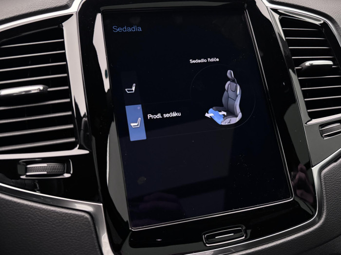 Volvo XC90 B5 AWD R-DESIGN AUT