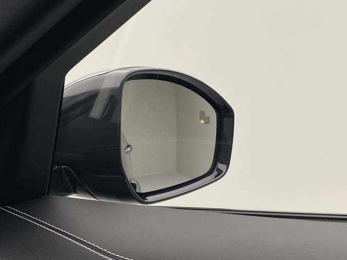 Jaguar F-Pace P250 R-DYNAMIC SE REZERVACE 2.0 Dynamic SE