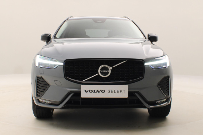 Volvo XC60 B4 AWD PLUS DARK AUT 1.maj