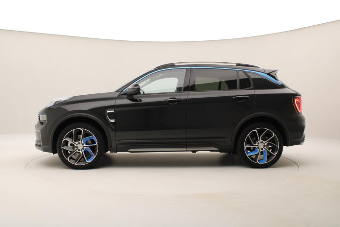 Lynk & Co 01 PHEV DCT AUT 1.maj