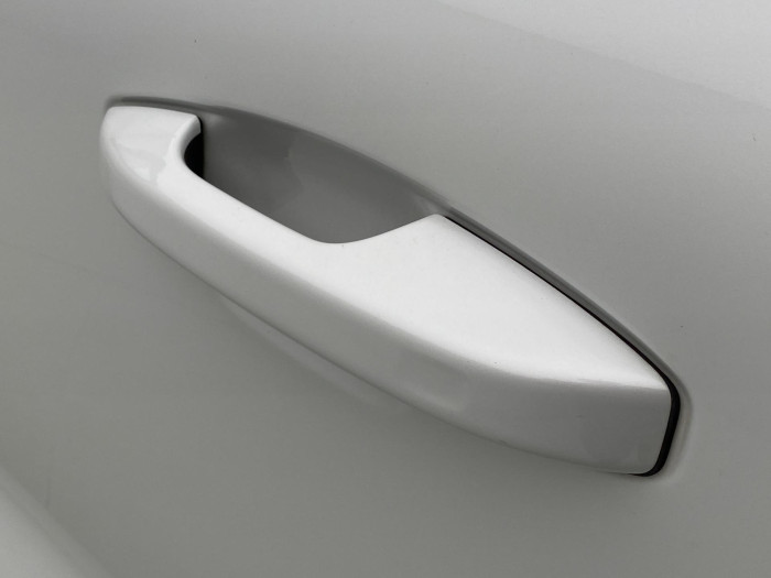 Volvo XC40 B4 AWD DARK ULTRA AUT CZ