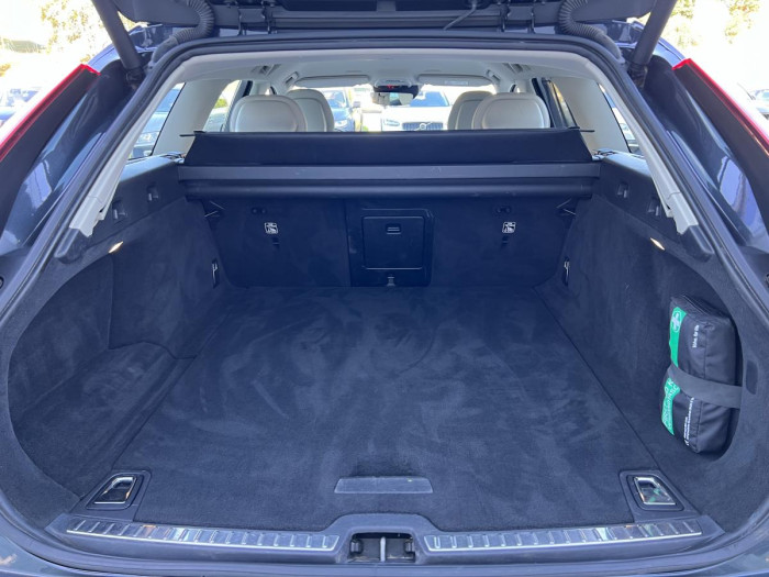 Volvo V90 D3 MOMENTUM 1.maj. 2.0 d Momentum