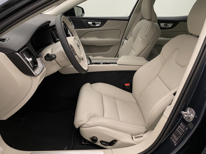 Volvo S60 B5 AWD AUT DARK PLUS
