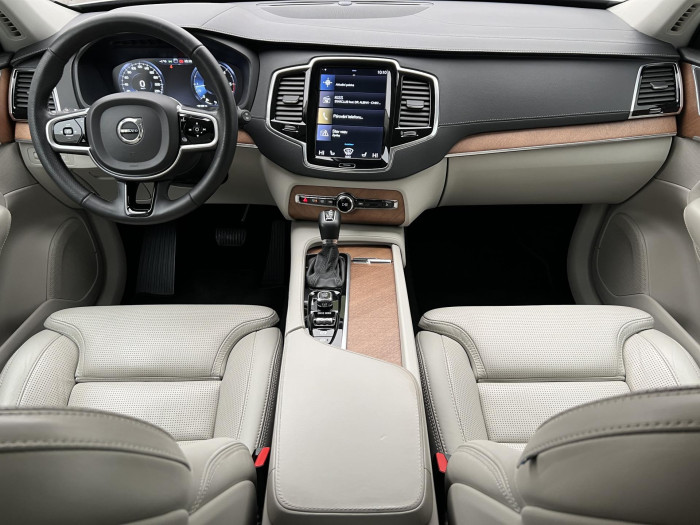 Volvo XC90 D5 AWD INSCRIPTION AUT CZ 2.0 d