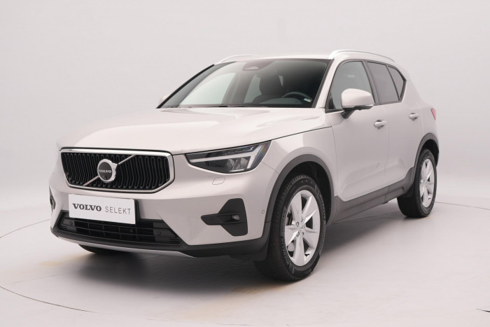 Volvo XC40 B4 PLUS DARK AUT 1. maj