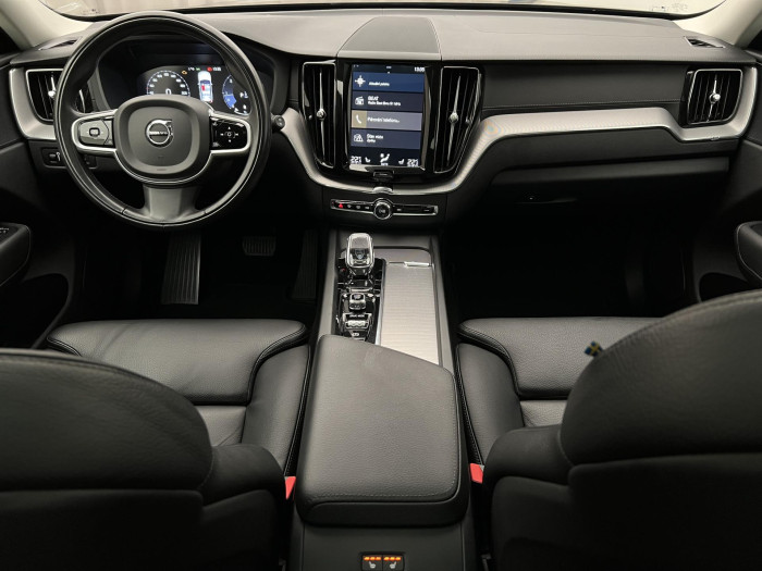 Volvo XC60 B5 AWD INSCRIPTION AUT