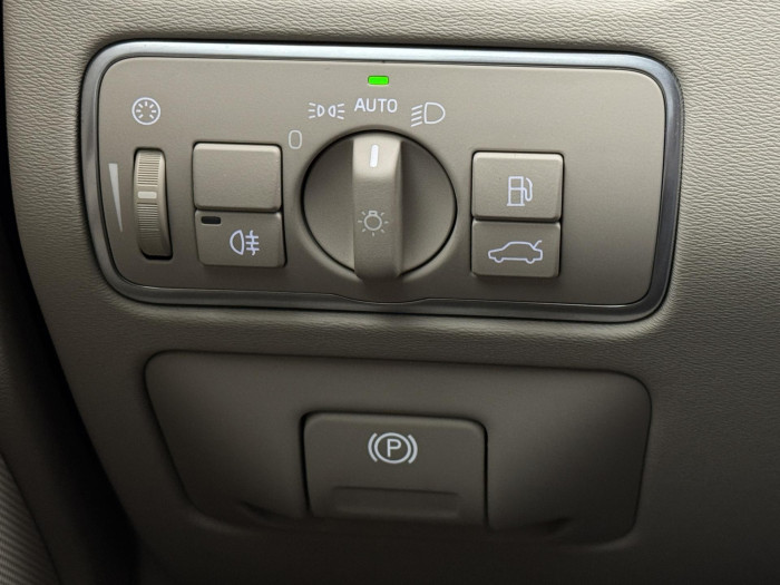 Volvo XC70 D4 AWD SUMMUM AUT 2.4 d Summum