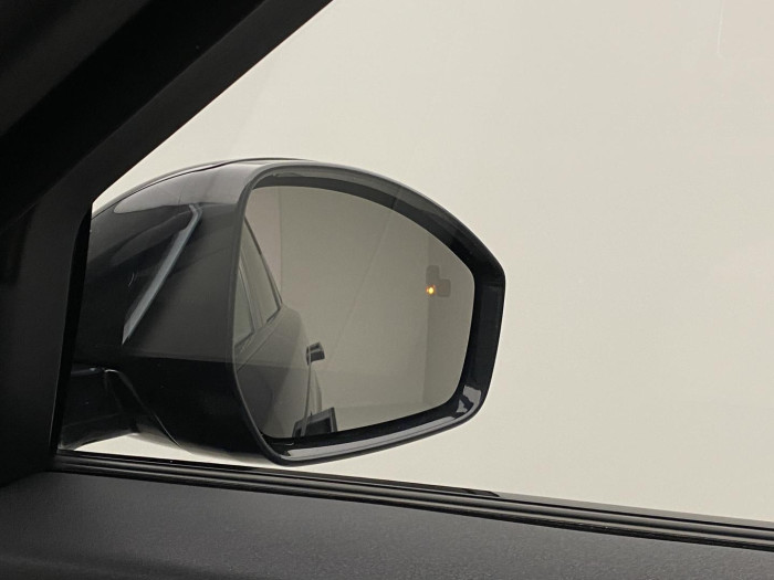 Land Rover Range Rover Velar D300 R-DYNAMIC HSE REZERVACE 3.0 d Dynamic