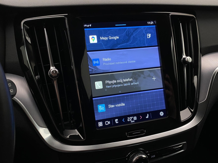 Volvo V60 T6 AWD RECHARGE CORE AUT