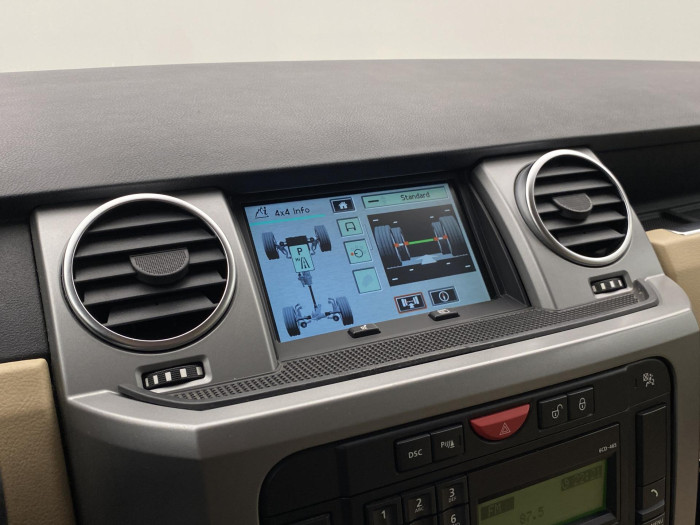 Land Rover Discovery 3 TDV6 HSE AWD REZERVACE