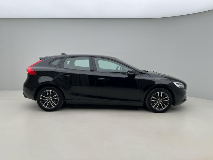 Volvo V40 D2 BLACK EDITION 1.maj. 2.0 d Edition