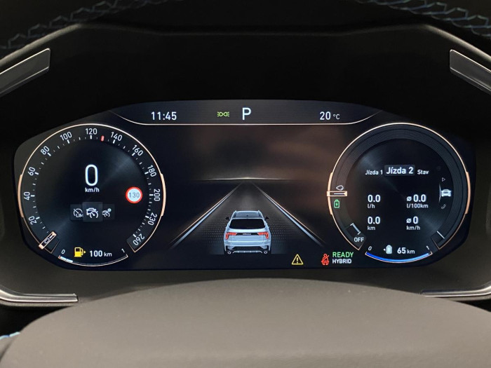 Lynk & Co 01 PHEV DCT AUT REZERVACE