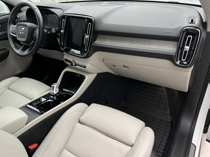 Volvo XC40 T4 AWD INCRIPTION AUT