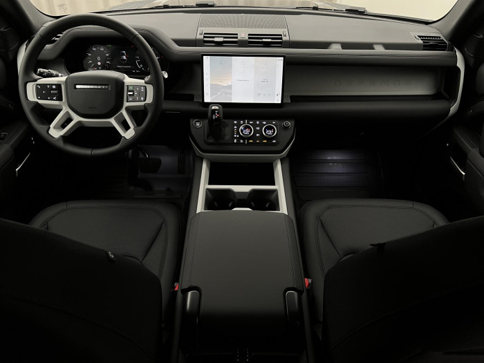 Land Rover Defender 110 D200 S AWD Aut 3.0 d