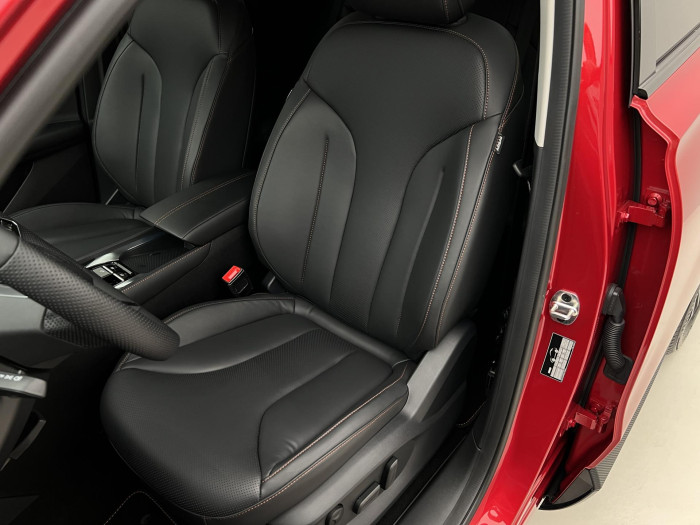 MG HS 1.5 TGI EXCLUSIVE AUT CZ 1.maj 1.5 Exclusive