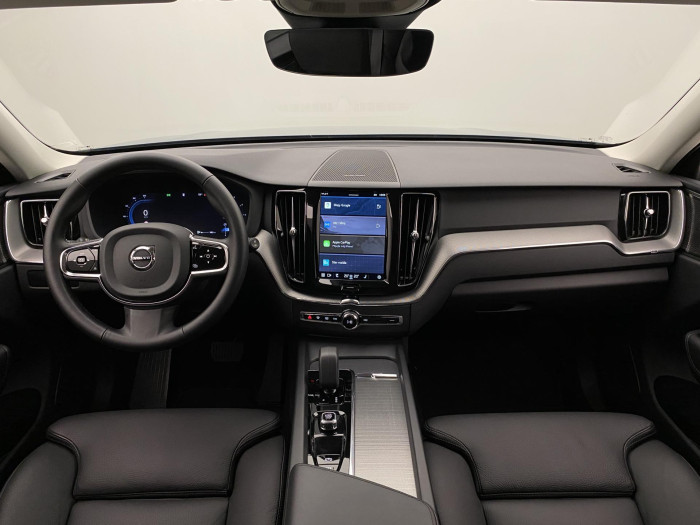 Volvo XC60 B4 AWD DARK PLUS AUT