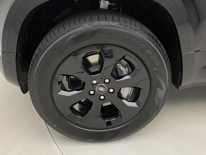 Land Rover Defender 110 D300 X-D HSE REZERVACE 3.0 d d