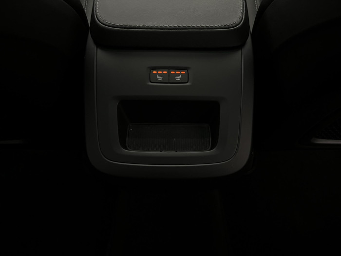 Volvo XC90 B5 AWD PLUS BRIGHT VZDUCH
