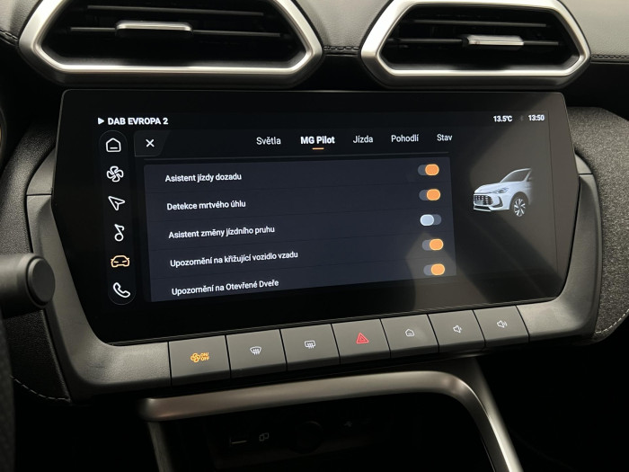 MG ZS 1.5 EMOTION HYBRID+ AUT CZ