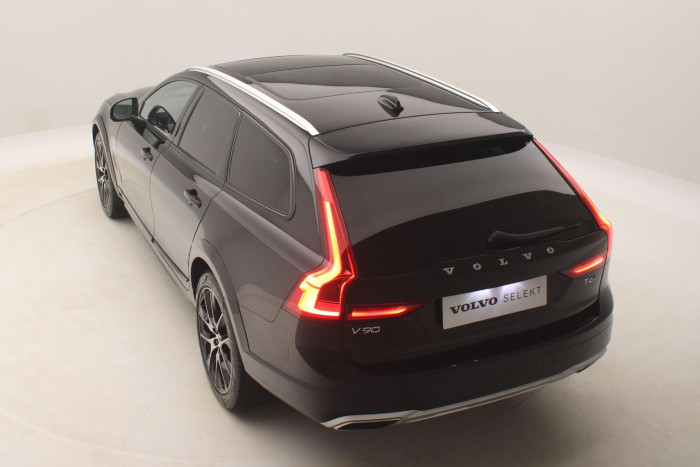 Volvo V90 CC T6 AWD PRO AUT CZ 2.0 CC CC