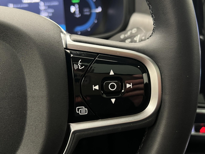 Volvo V90 T6 AWD RECHARGE PLUS DARK AUT