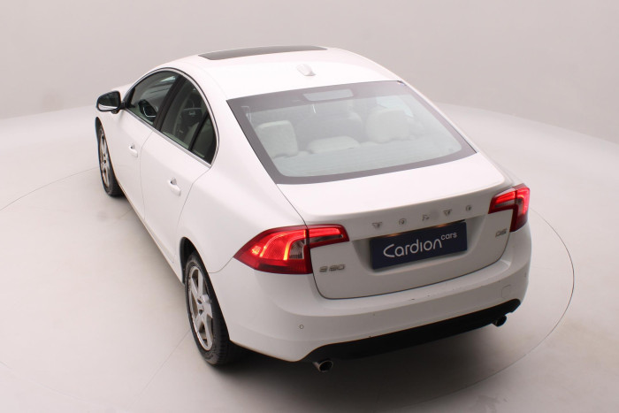 Volvo S60 D5 SUMMUM AUT CZ 2.4 d Summum