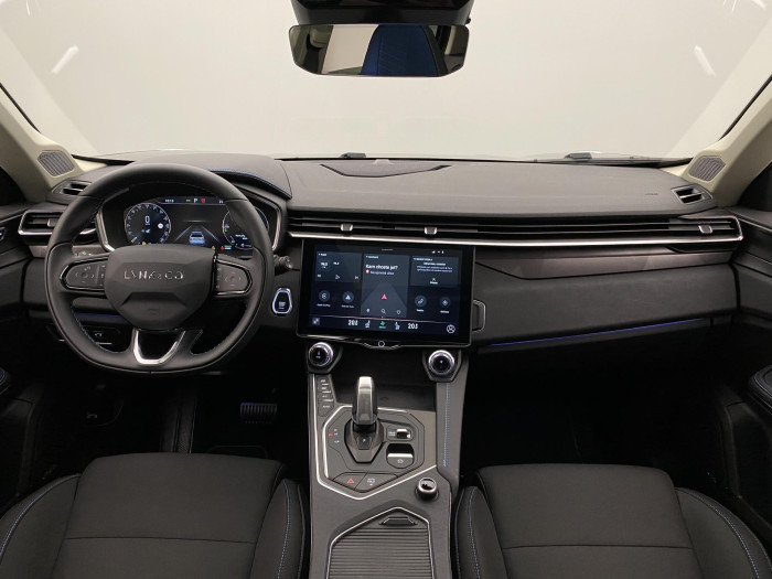 Lynk & Co 01 PHEV DCT AUT 1.maj