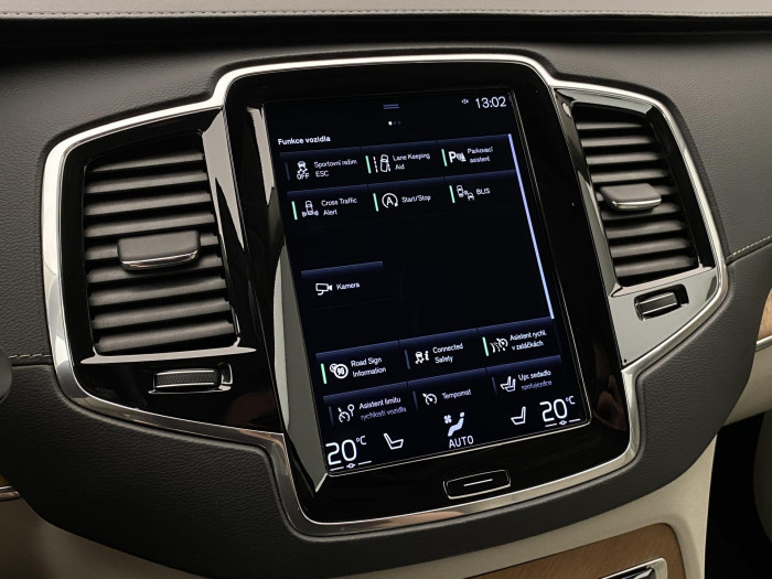 Volvo XC90 B5 AWD INSCRIPTION AUT CZ