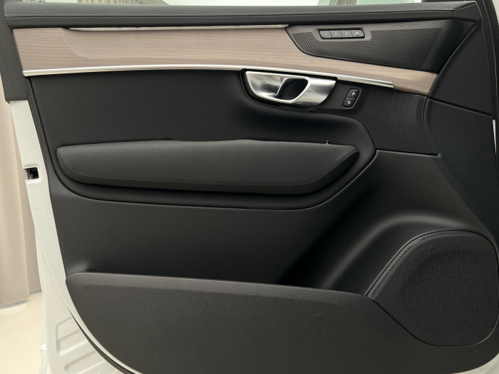 Volvo XC90 T8 AWD RECHERGE PLUS BRIGHT