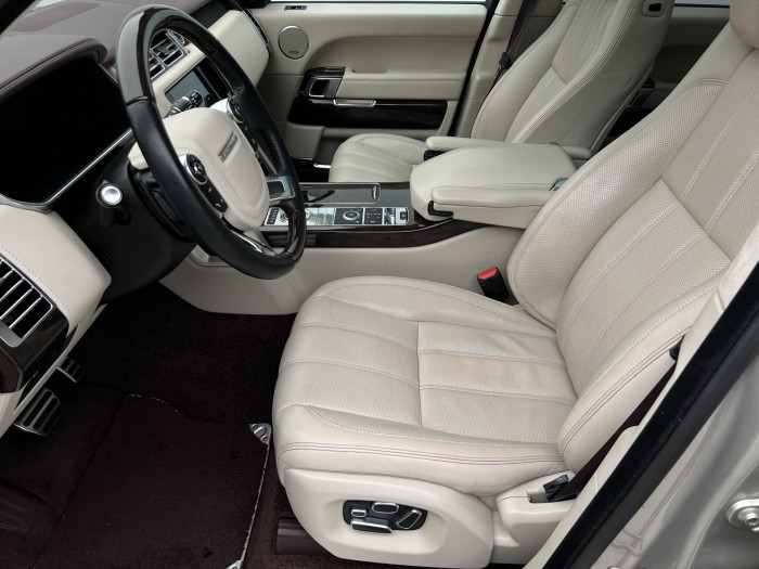 Land Rover Range Rover 4.4 SDV8 AUTOBIOGRAPHY AWD AUT