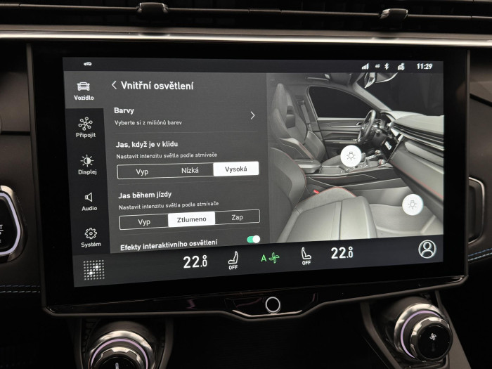 Lynk & Co 01 PHEV DCT AUT 1.maj