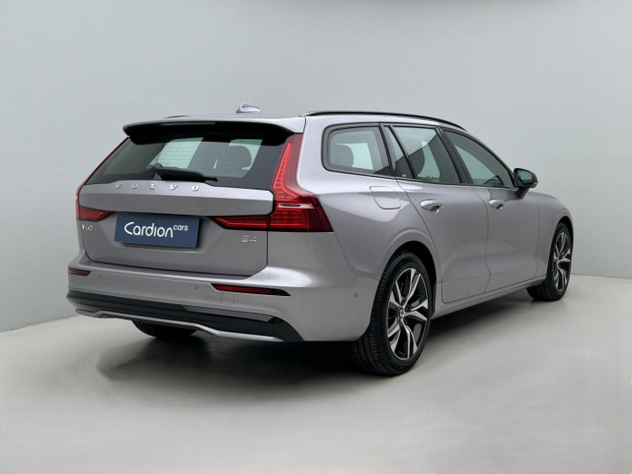 Volvo V60 B4 DARK PLUS AUT
