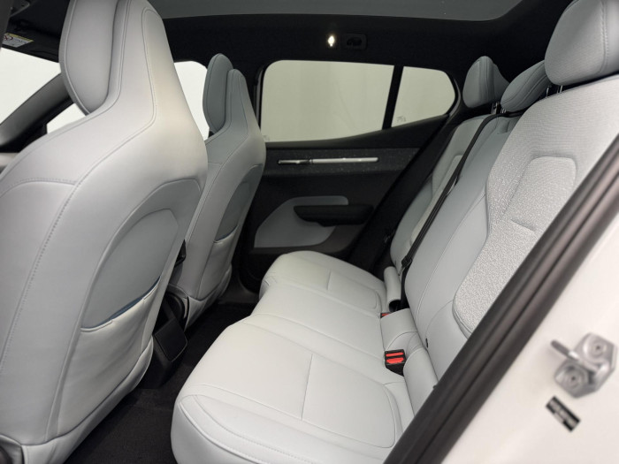 Volvo EX30 EXTENDED ULTRA AUT 1.maj