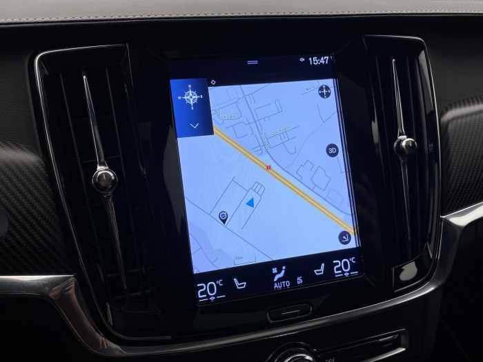 Volvo V90 D5 AWD R-DESIGN REZERVACE 2.0 d