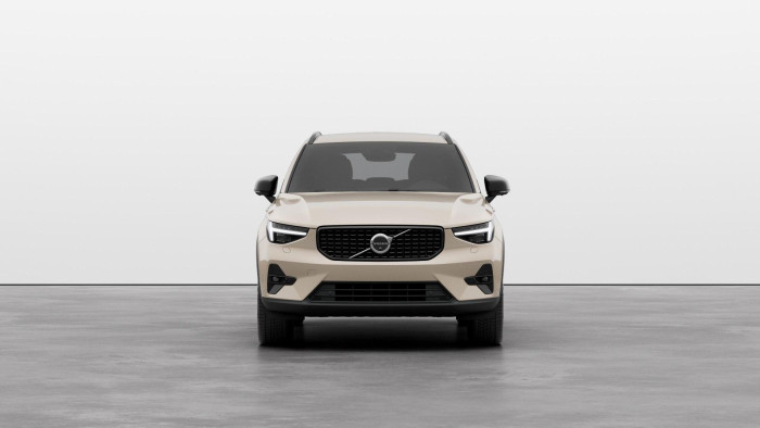 Volvo XC40 B4 DARK PLUS AUT