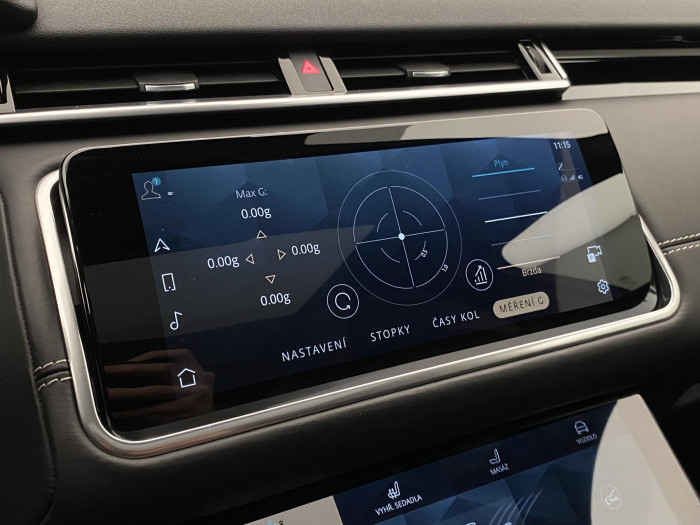 Land Rover Range Rover Velar D300 HSE AWD AUT REZERVACE 3.0 d