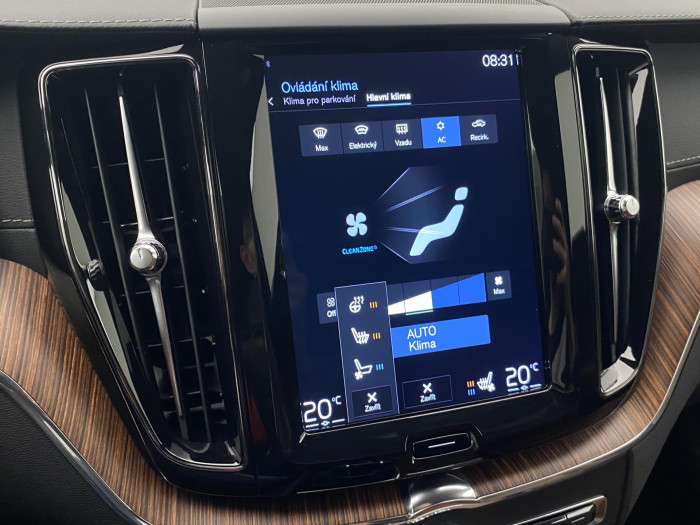 Volvo XC60 D4 AWD INSCRIPTION AUT CZ 2.0 d