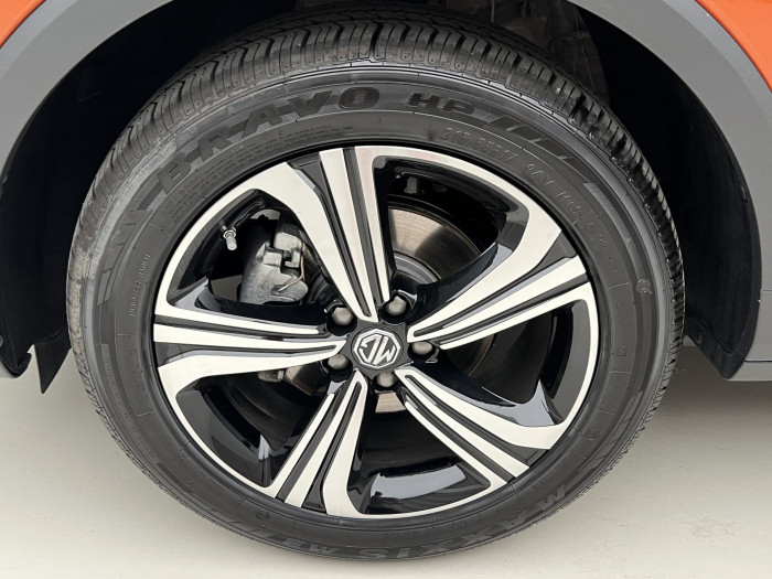 MG ZS 1.5 ESSENTIAL PLUS CZ