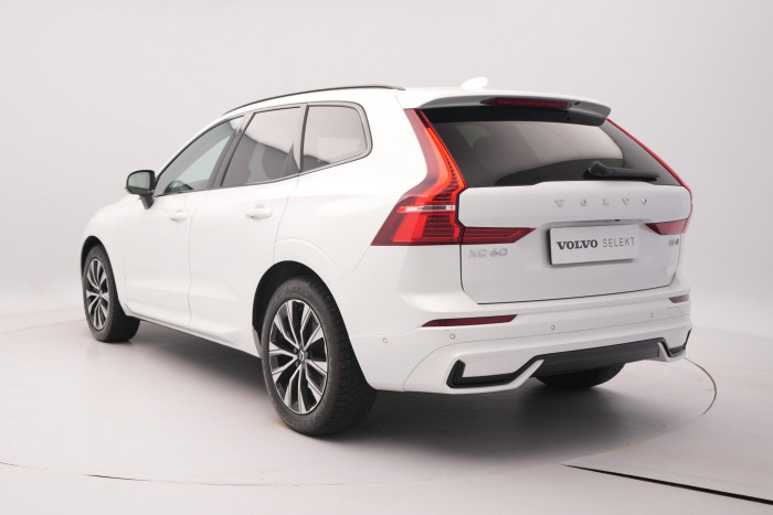 Volvo XC60 B5 AWD PLUS DARK AUT 1.maj.
