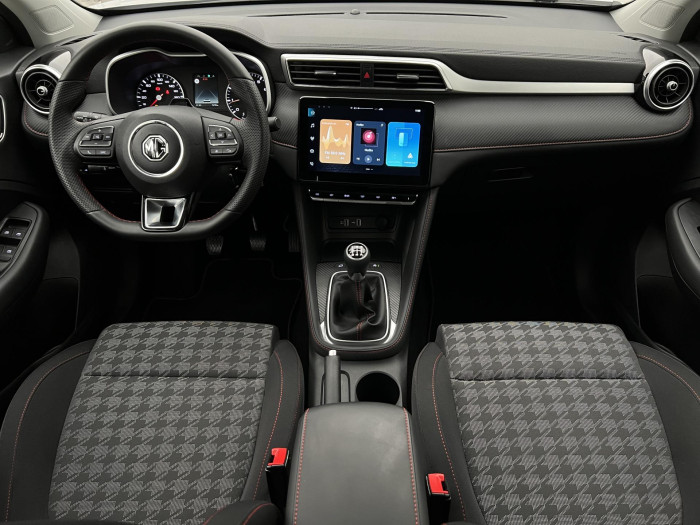 MG ZS 1.5 ESSENTIAL PLUS CZ 1.maj.