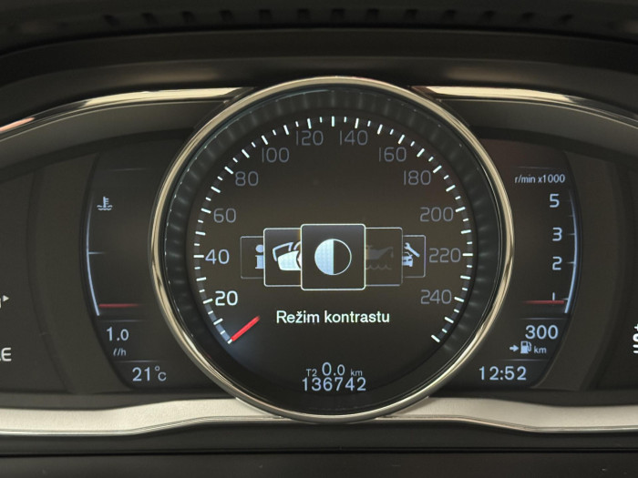 Volvo XC60 D4 AWD SUMMUM AUT 2.4 d Summum