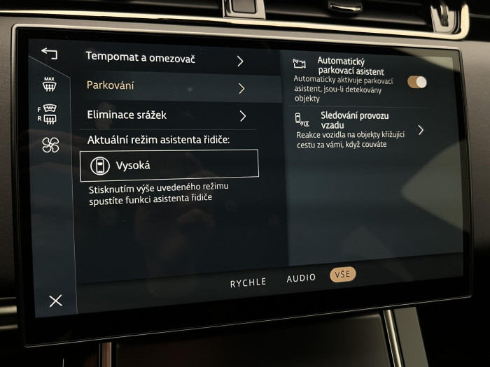 Land Rover Range Rover Evoque D200 DYNAMIC SE AWD AUT CZ 2.0 d Dynamic SE