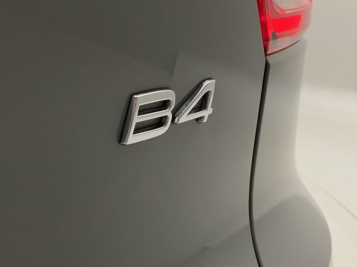 Volvo XC40 B4 PLUS AUT CZ 1.maj. 2.0 Plus