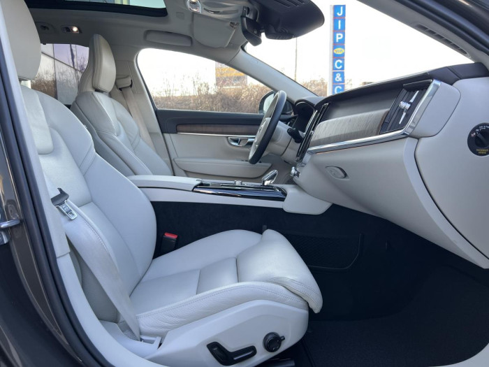 Volvo V90 T8 AWD INSCRIPTION RECHARGE