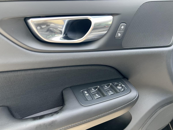 Volvo V60 D4 MOMENTUM Aut 1.maj. 2.0 d Momentum