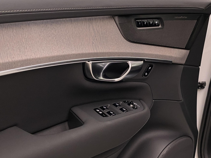 Volvo XC90 B5 AWD AUT BRIGHT ULTRA 7míst