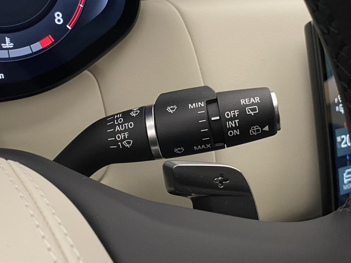 Land Rover Range Rover P530 AUTOBIOGRAPHY REZERVACE