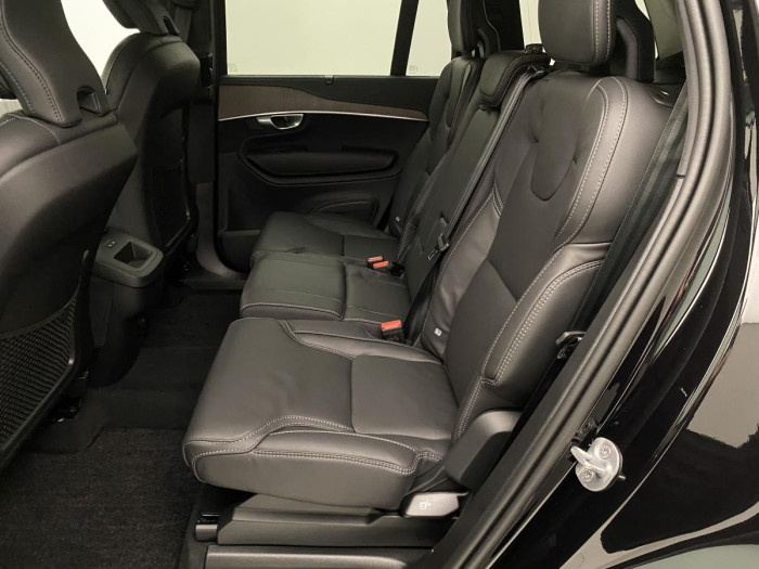 Volvo XC90 B6 AWD AUT BRIGHT PLUS 7-míst 2.0 Plus