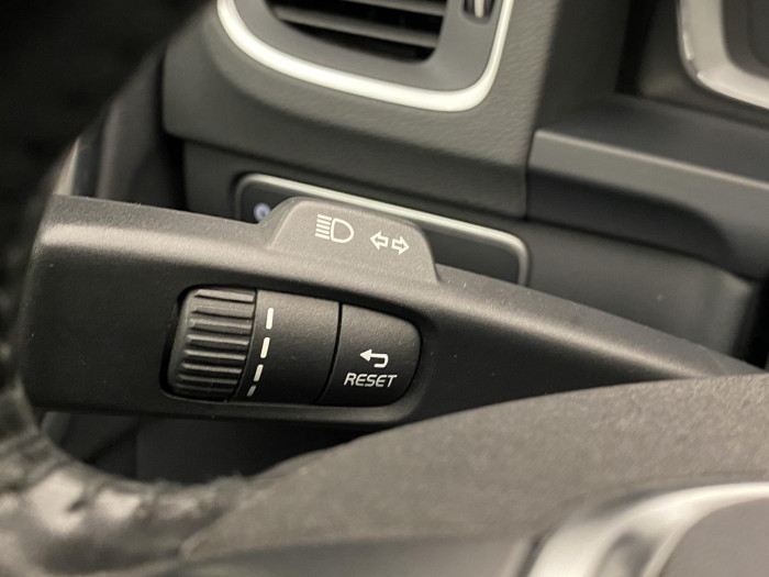 Volvo V60 D4 SUMMUM AUT 2.0 d Summum