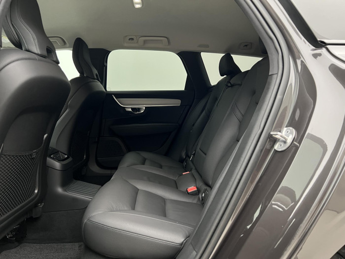 Volvo V90 T6 AWD RECHARGE PLUS DARK AUT